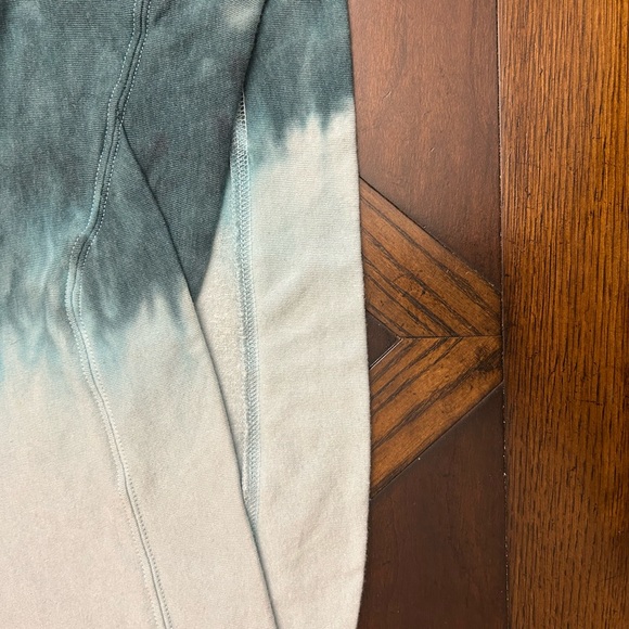 Te Verde Tie Dye Teal Blue hooded sweatshirt size medium - Picture 6 of 6